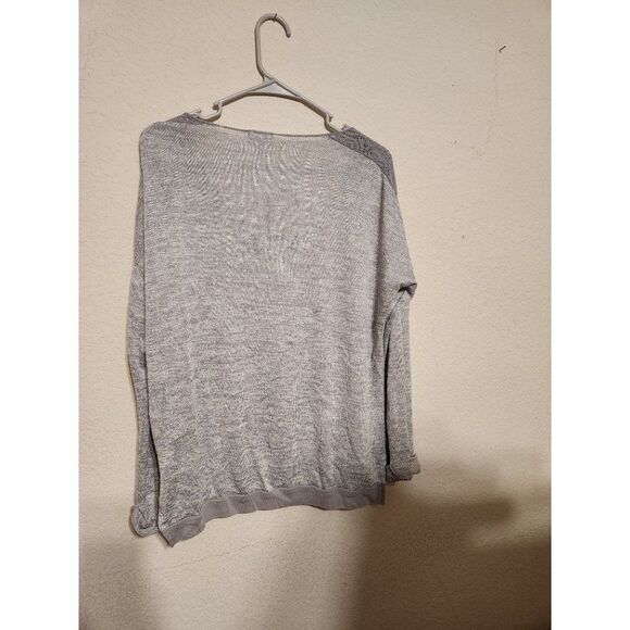 medium xhilaration long sleeve - Picture 2 of 5